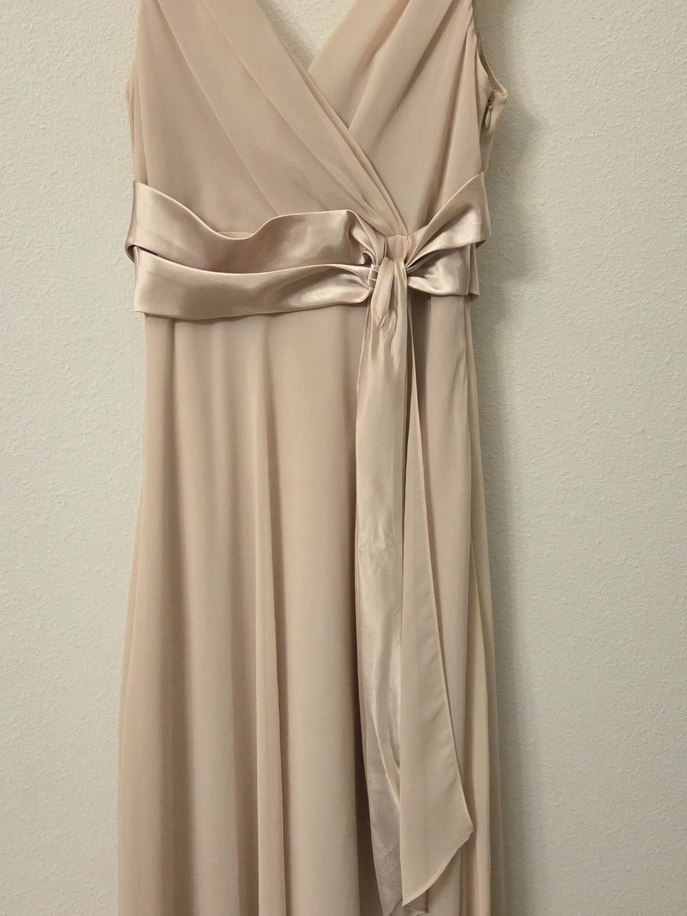 Evan Picone Blush Cream Wrap Satin-Sash Midi Dress - Picture 2 of 6